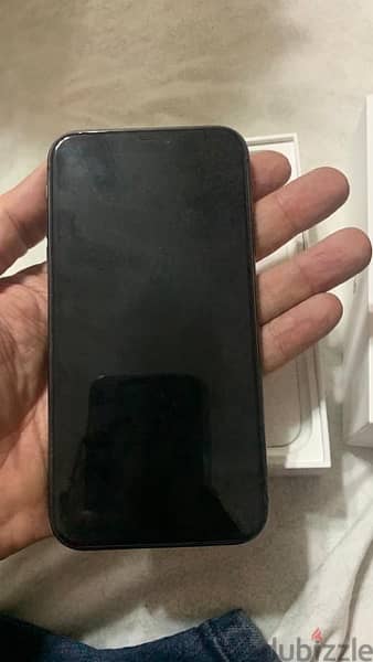 IPHONE 11 NEW CONDITION 128GB battery health 84% BLACK 4