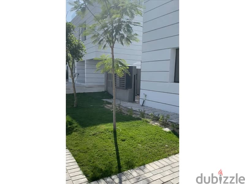 For sale standalone 400 sqm view landscape fully finished, with air conditioners, ready to move in Al Burouj Compound alshrouk 4