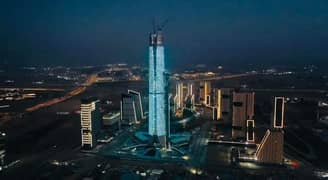 Without down payment, a ground floor shop of 44 meters with the longest payment in the central business district, in front of the iconic tower and the 0