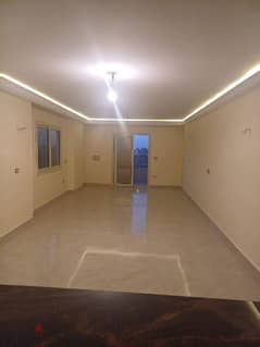 شقة للايجار إداري ٢٥٠م مصطفى النحاس الرئيسي اول سكن 0