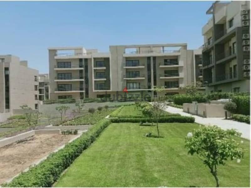 For sale, fully  finished apartment with air conditioners,view  landscape, ready to move in Al Marasem Fifth Square Compound 1