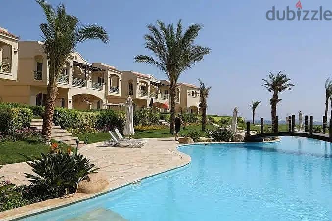 Chalet with roof for sale 190m immediate receipt fully finished Ultra Super La Vista Topaz Ain Sokhna Panorama Sea View in installments over 5 years 22