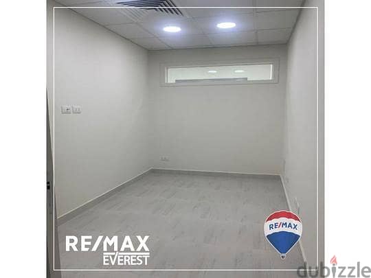 First Use Clinic For Rent - Medipoint Sheikh Zayed 10
