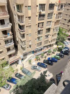 شقه  لقطه للبيع في شارع اسماء فهمي ارض الجولف مصر الجديده
