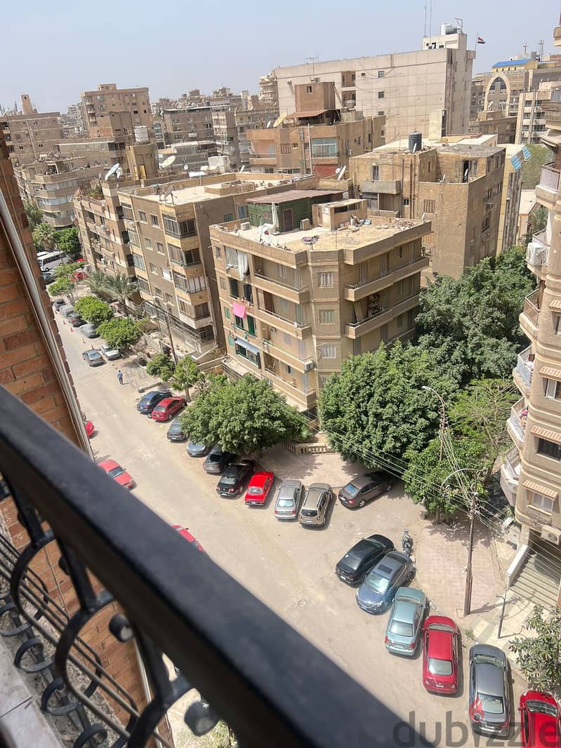 شقه  لقطه للبيع في شارع اسماء فهمي ارض الجولف مصر الجديده 4