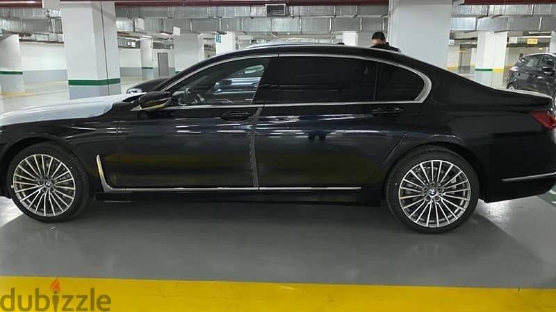 BMW 730 2021 1