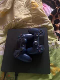 PLAY STATION 4 0
