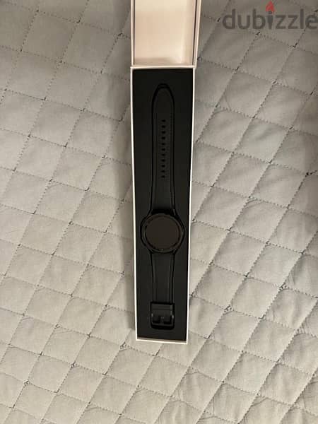 samsung watch 6 classic 43mm used for 2 months only 2