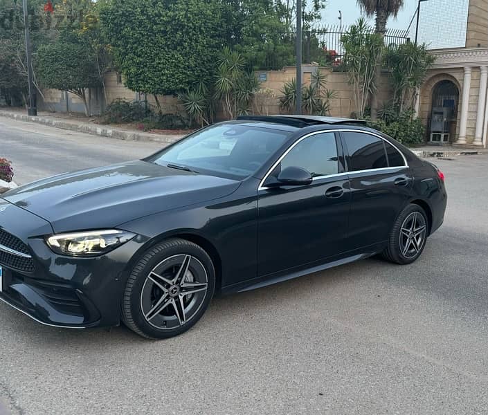 Mercedes-Benz C180 AMG 2023 Wakeel 4000km only 10