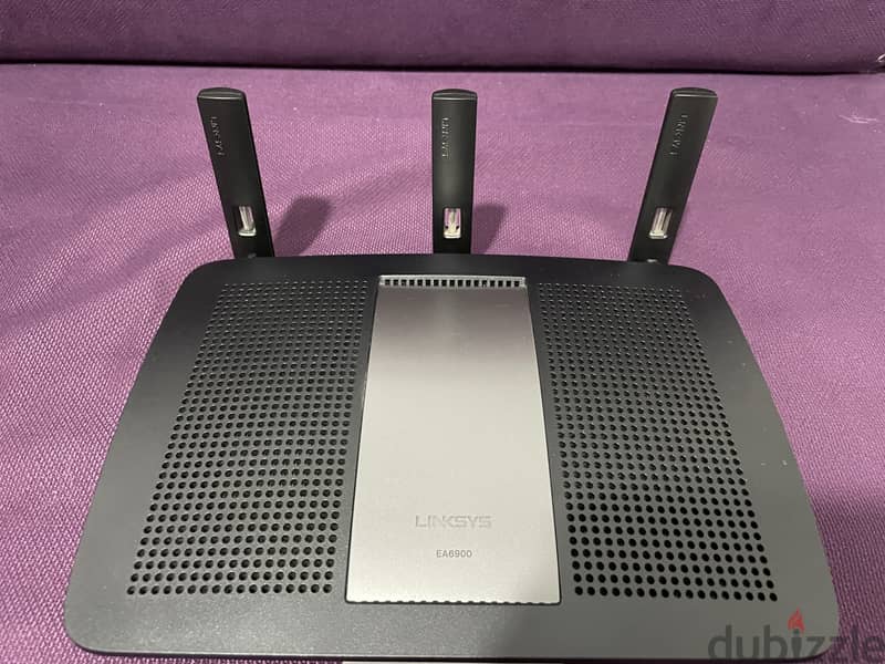 Linksys EA6900 v2 AC1900 Dual-Band Smart Wi-Fi Router 7