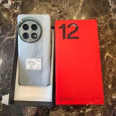 OnePlus 12 global 512gb 16 ram like new only used for 3 weeks