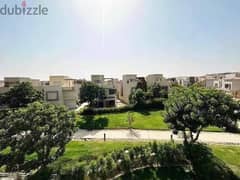 Town house middle for sale in  Golf extension - palm hills -  area : 271