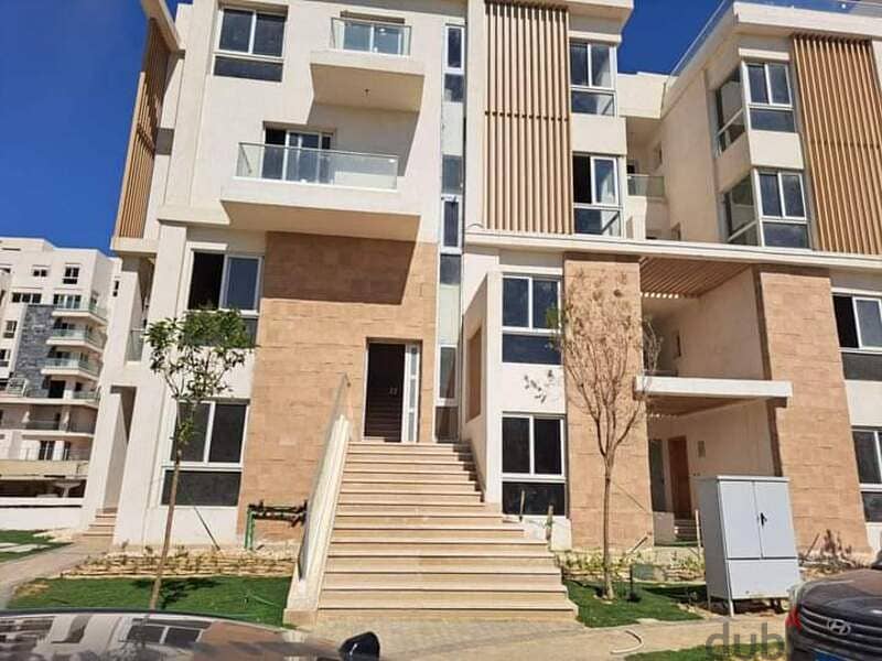 Duplex Garden in Mountain View Icity - New Cairo  for sale 6