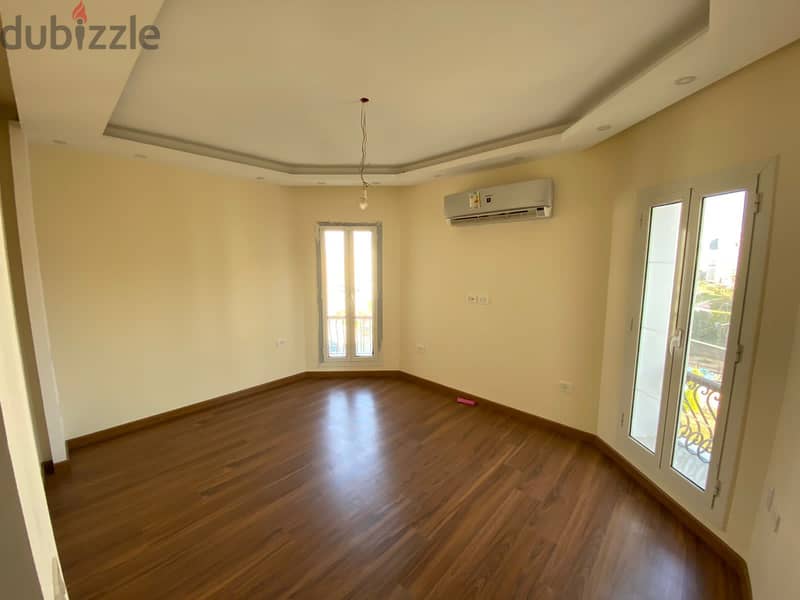 Apartment 160m semi furnished for rent in mountain view hyde park compound New Cairo fifth settlement 5
