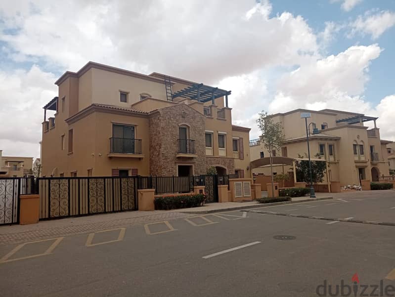 Twinhouse 341m with amazing view on landscape in Mivida | New Cairo 6