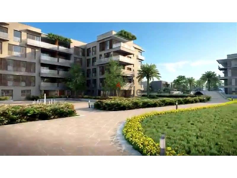 Ground Apartment with garden in Taj City New cairo 9