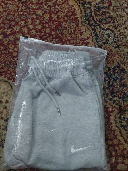 nike sweatpants mirror original 0