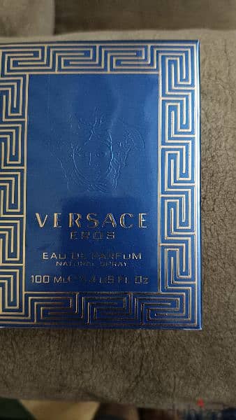 Versace Eros 8