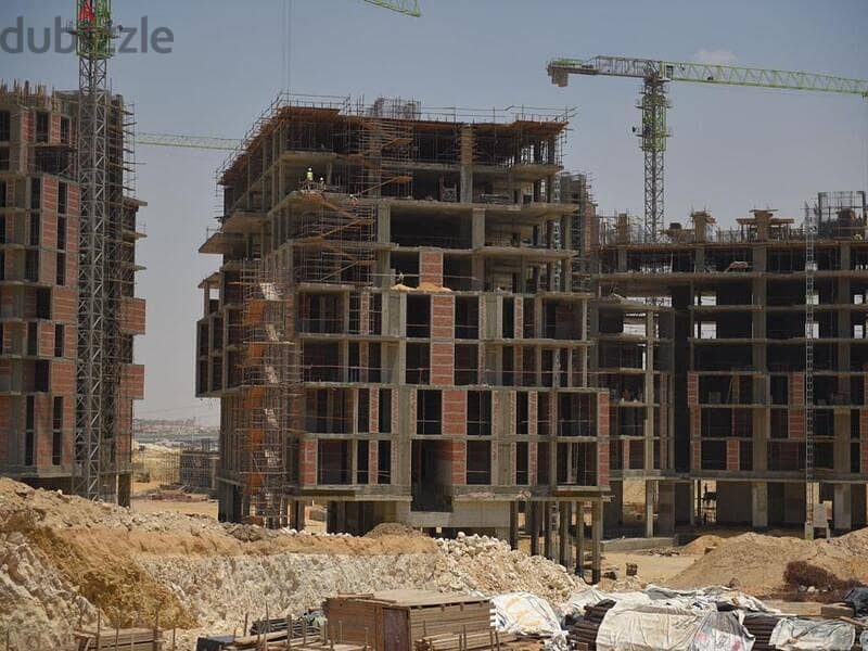 شقة متشطبة للبيع في 2o5 بمساحة 147م في الشيخ زايد 1