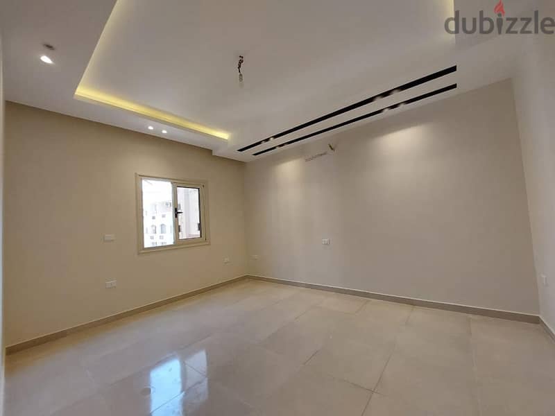 Apart 3 Bedrooms - Frist Use -Ultra Super Lux- Laila Compound next to The Waterway 4