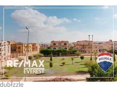 شقة للإيجار لفترات طويلة في الحي 13- الشيخ زايد