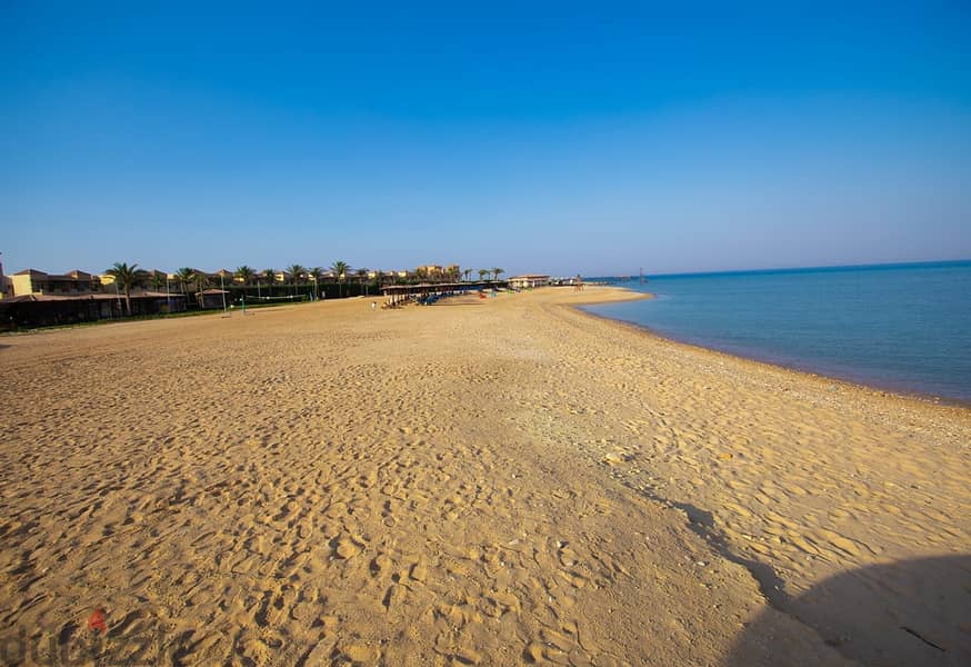 Enjoy (the lowest monthly installments) and own a chalet overlooking the sea in Ain Sokhna 8