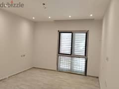 Ground Floor Apart with Garden 200 m First Use Kitchen & Ac’s Eastown Sodic New Cairo