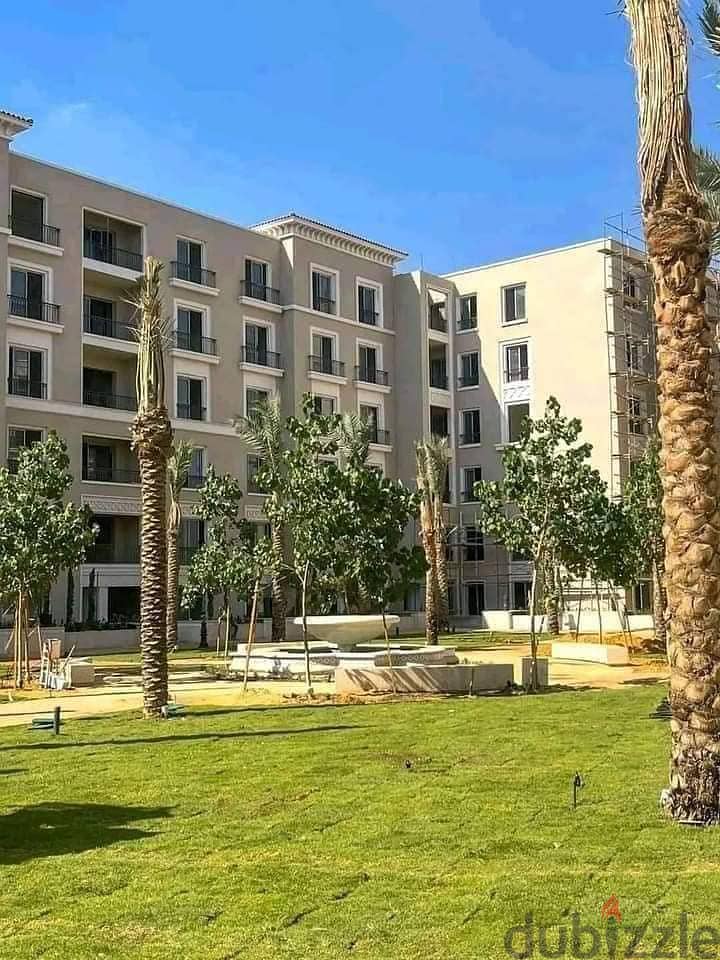 130 m² apartment for sale, finished, with air conditioners, garage and clubhouse. The demand is 880 thousand, and the rest will be paid in installment 2