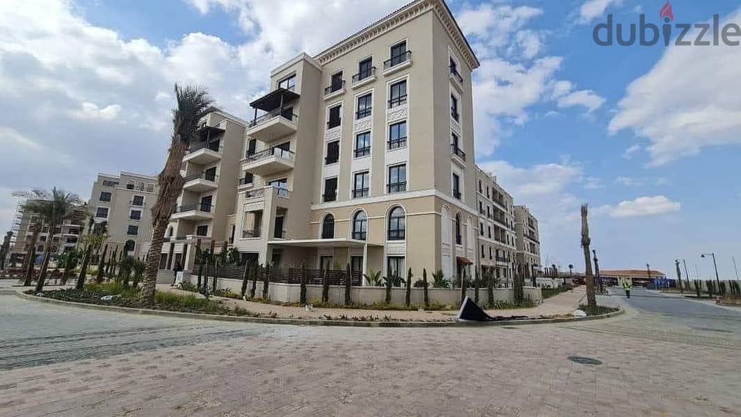 130 m² apartment for sale, finished, with air conditioners, garage and clubhouse. The demand is 880 thousand, and the rest will be paid in installment 3