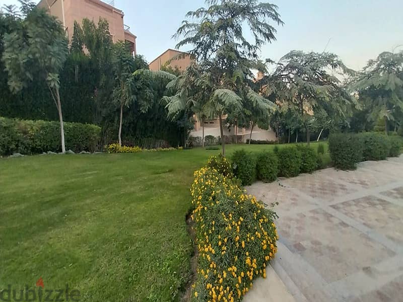 Resale villa in Princess compound next to Mall of Egypt - 446m on land 580m ready to move at a special price and open view 1