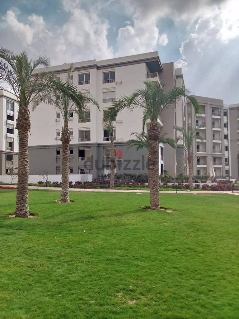 The lowest price for an apartment 123m in a best phase in compound hyde park with installments 10