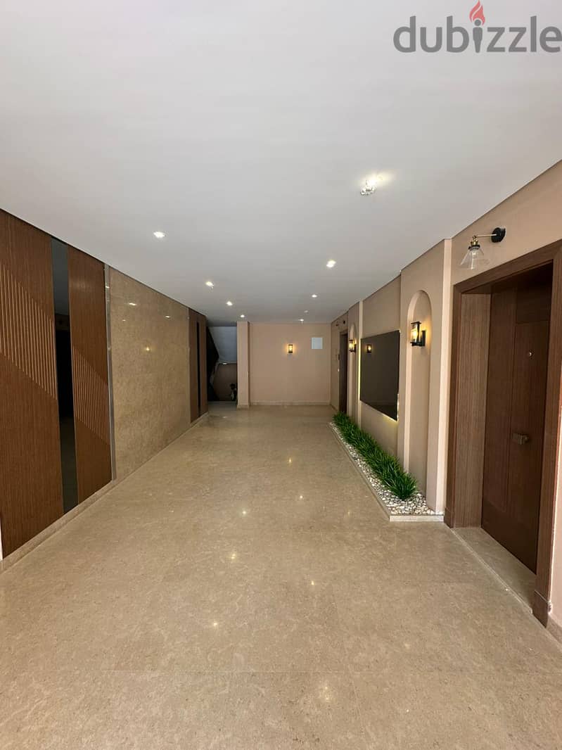 شقة 123 متر متشطبة بالتكيفات في فيلدج ويست الشيخ زايد بالقسط على 5 سنوات VILLAGE WEST SHIEKH ZAYED 13
