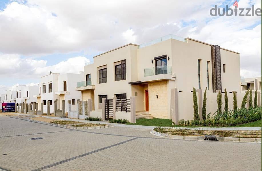 For sale, 149 sqm apartment, finished, with air conditioners, behind Royal City in Sheikh Zayed, in installments 8