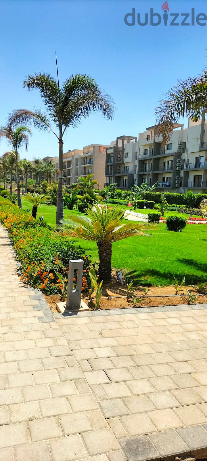 Apartment in installments for sale, fully finished, with air conditioners and price including maintenance and garage. 2
