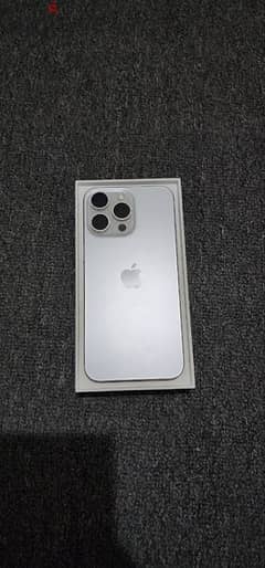 iphone 15 pro max white ايفون ١٥ بور ماكس