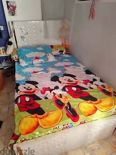 سرير  اطفال ١٢٠