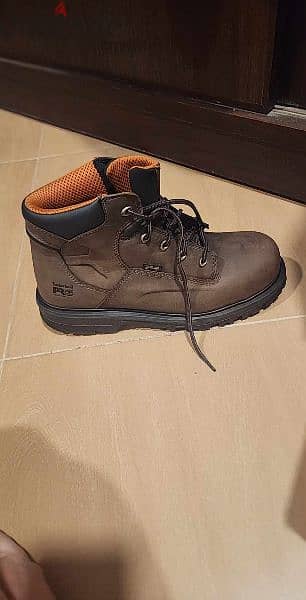 Timberland size 45 new 4