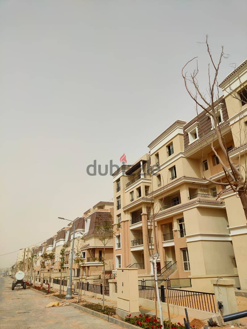 113 sqm apartment on view in Sarai Compound, recurring floor, best view, wall in Madinaty wall, installments up to 8 years, book now 11