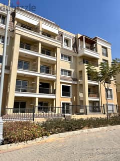 Two rooms, 105 sqm, ground floor, 68 sqm garden, for sale in Sarai Compound on Suez Road, intersection with Al Amal Axis, with a 10% down payment and 0