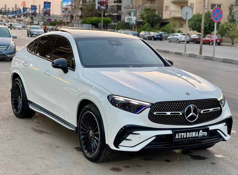 Mercedes Benz GLC200 coupe 2024 AMG 8