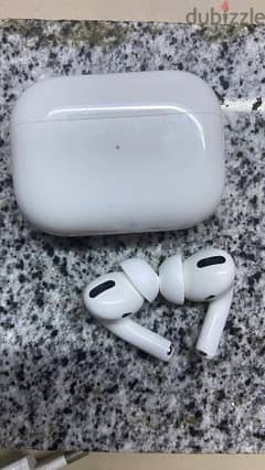 Airpods pro with magsafe charging case وارد كندا