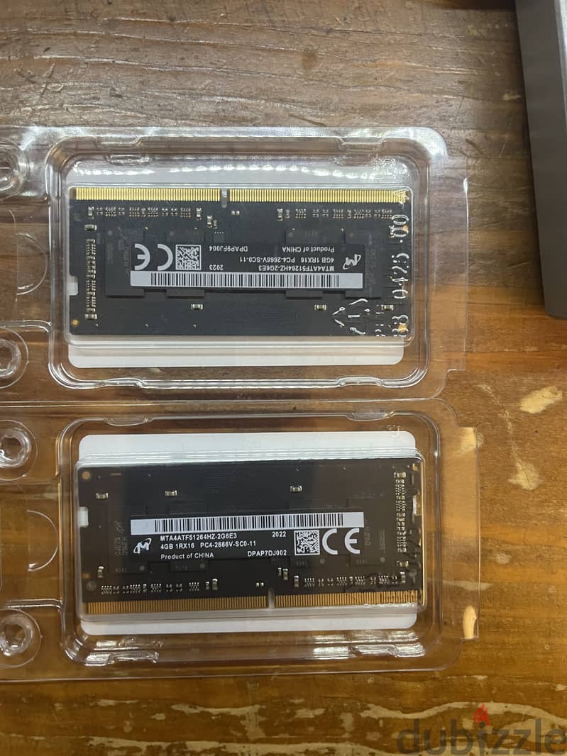 Apple 2X4 GB RAM 0