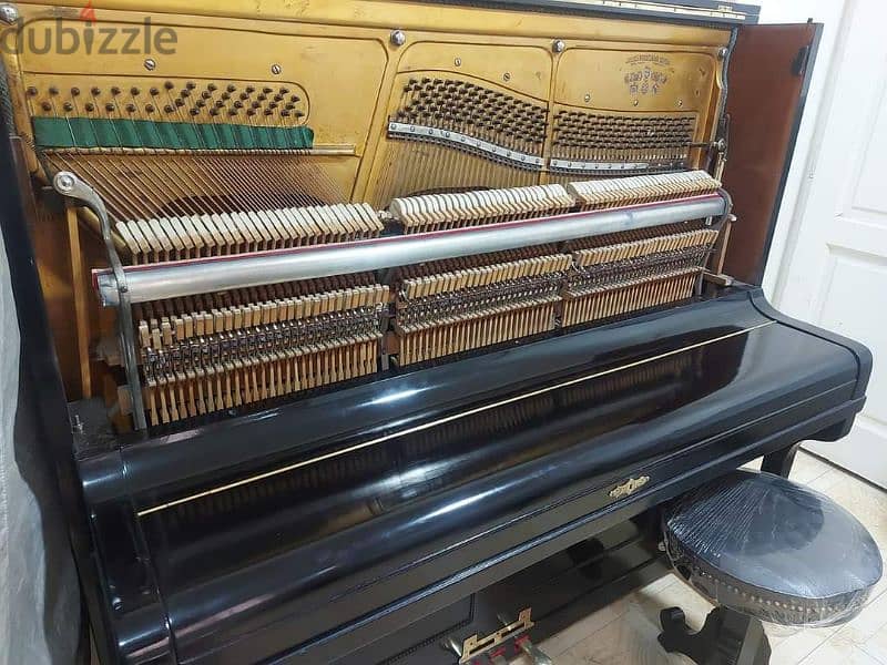 بيانو المانى انتيك بحاله ممتازه German antique piano 12