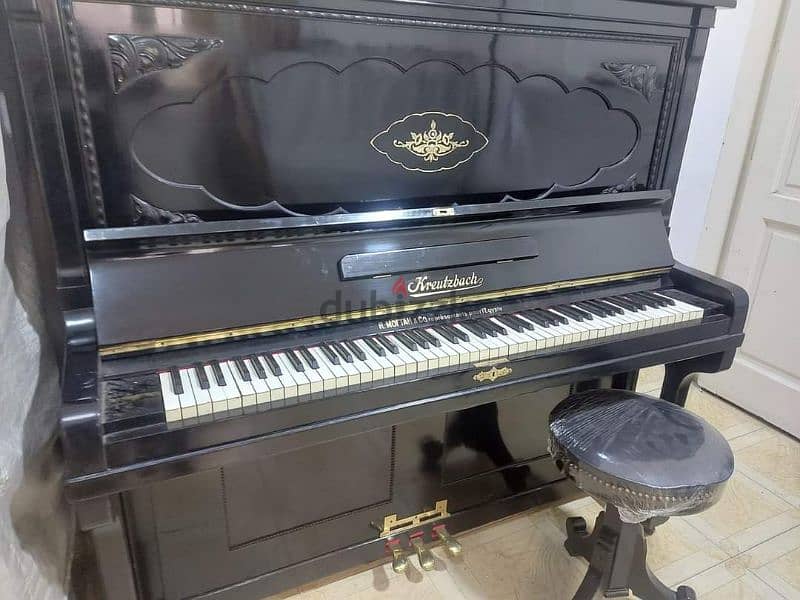 بيانو المانى انتيك بحاله ممتازه German antique piano 14