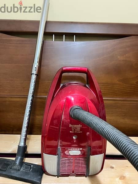 Vacuum cleaner Panasonic made in Japan 1