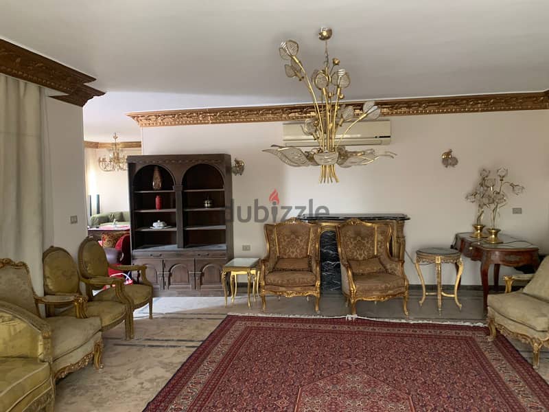 250 sqm super luxury apartment for sale in Omar Toson Street 1