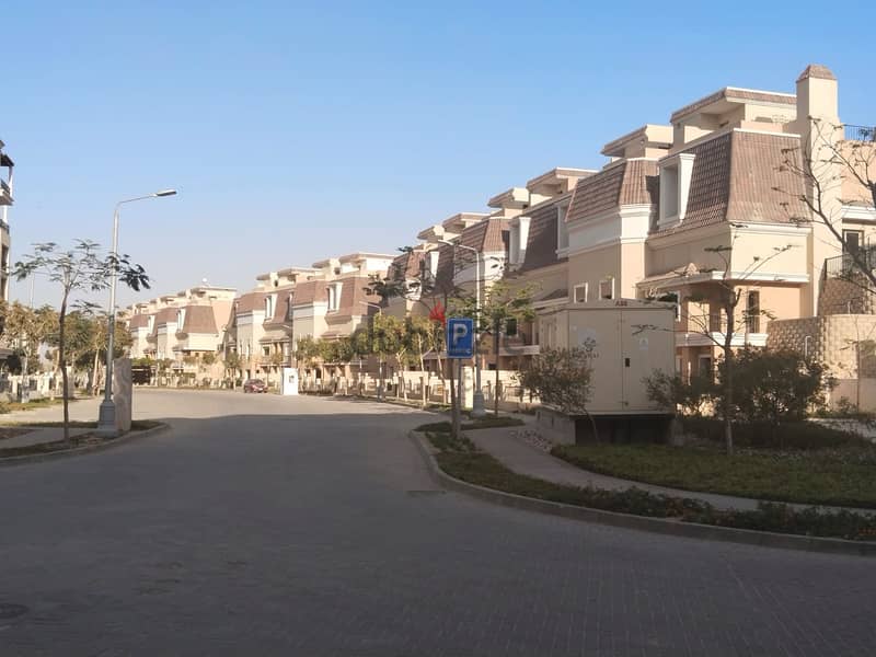 Stand Alone Villa for sale in New Cairo in Sarai Compound, area of ​​198 m, garden of 212 m and roof of 44 m, very distinctive division 16