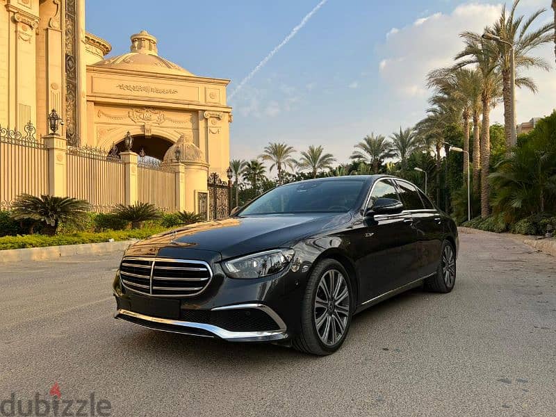 سيارة للايجار مرسيدس Mercedes for rent 0