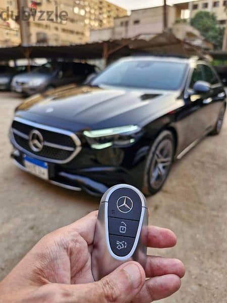 سيارة للايجار مرسيدس Mercedes for rent 4