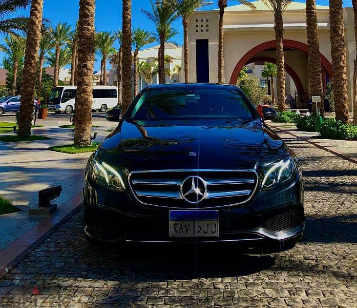 سيارة للايجار مرسيدس Mercedes for rent 8